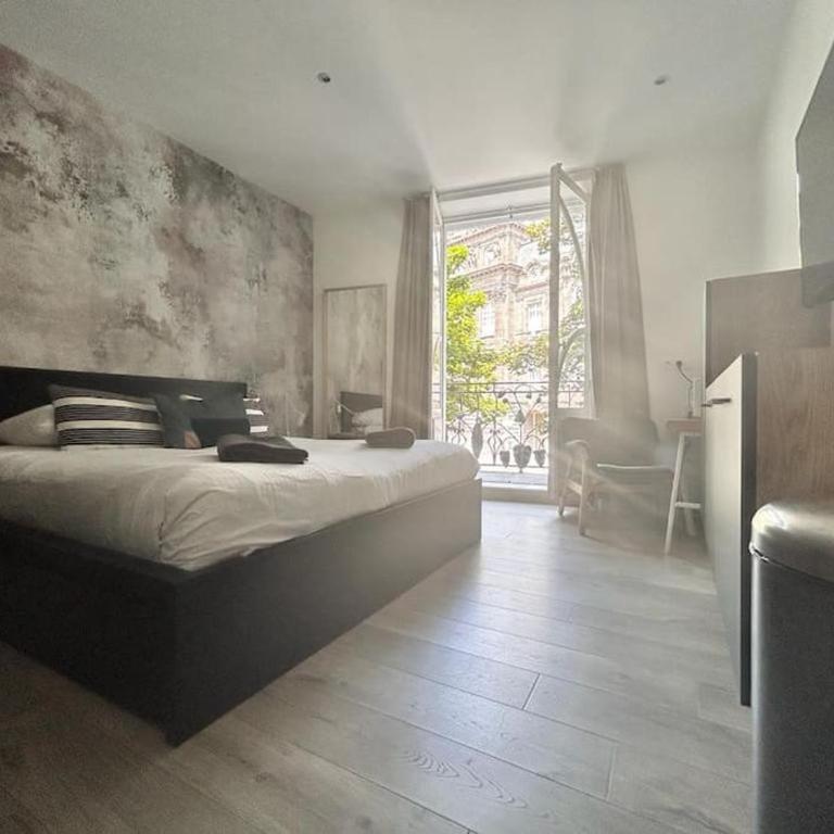 Maison hyper centre maxi 28pers Tour d'Auvergne - Appartement - 9