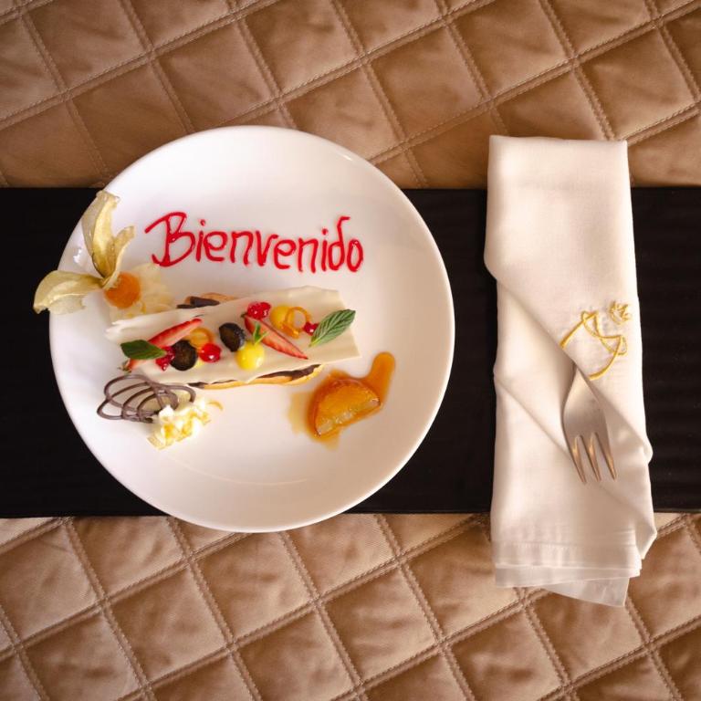 Hotel Mitru Sur - Habitación Familiar Deluxe - 10