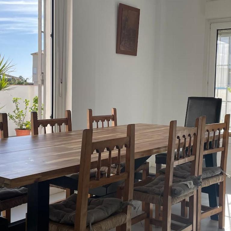 Casa amplia y luminosa a 5 minutos de la playa - Casa de 3 dormitorios - 15