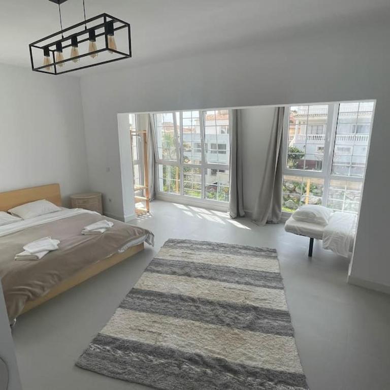 Casa amplia y luminosa a 5 minutos de la playa - Casa de 3 dormitorios - 26