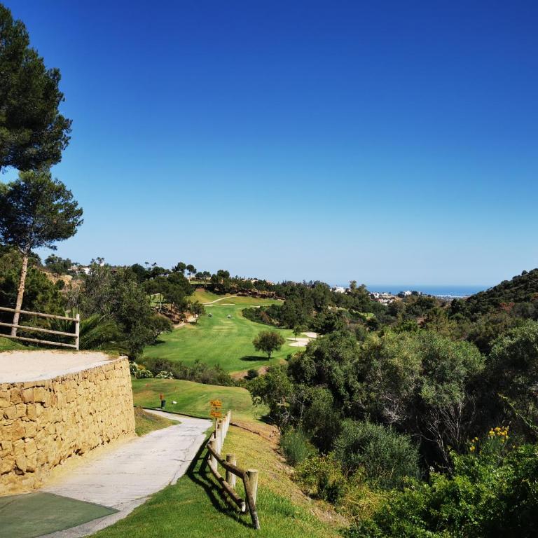 Stunning and luxury Villa in Marbella-Atalaya - 250m to GC Atalaya, 2x 18 holes and very close to the beach of San Pedro de Alcántara and Puerto Banus or Puente Romano - Villa Deluxe - 23