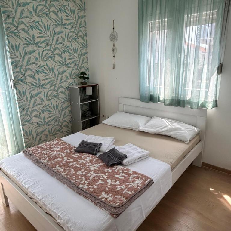 Ana’s 2 bedrooms lovely flat - Apartman sa 2 Spavaće Sobe - 15