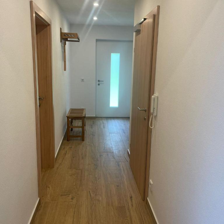 Ferienwohnungen Steindl - Two-Bedroom Apartment with Balcony - 12