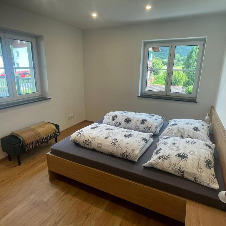 Ferienwohnungen Steindl - Two-Bedroom Apartment with Balcony - 7