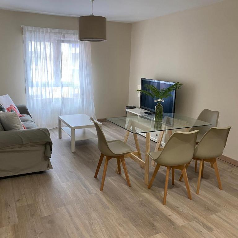 Piso completo, muy cerca de la playa de gijon, VUT-4369-AS9 - Apartamento de 2 dormitorios - 4