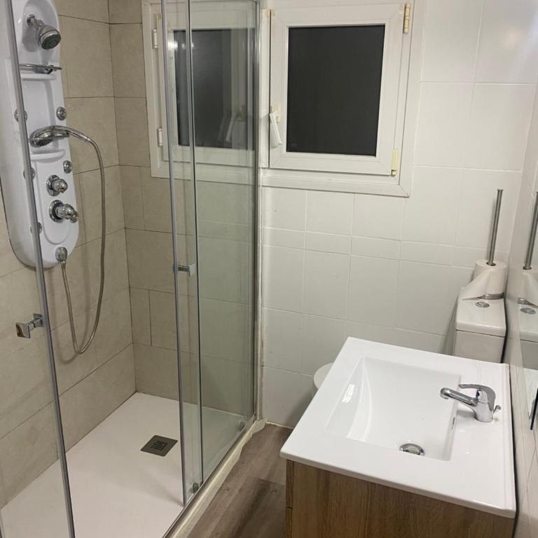 Piso completo, muy cerca de la playa de gijon, VUT-4369-AS9 - Apartamento de 2 dormitorios - 24