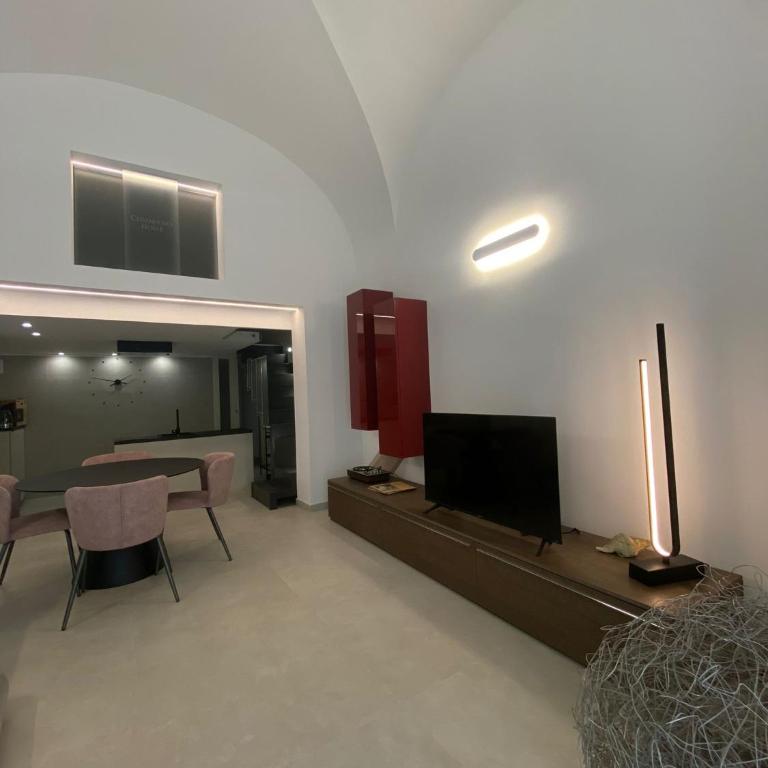 65 Cosimano Home - One-Bedroom Apartment - 18