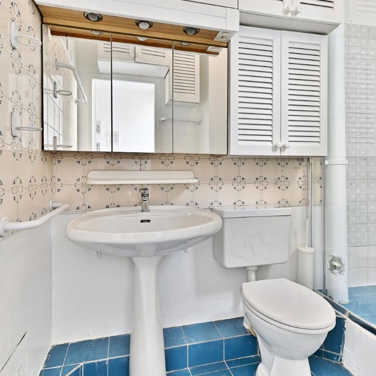 Appartement parisien spacieux #Marais #Rivoli - Appartement 3 Chambres - 35