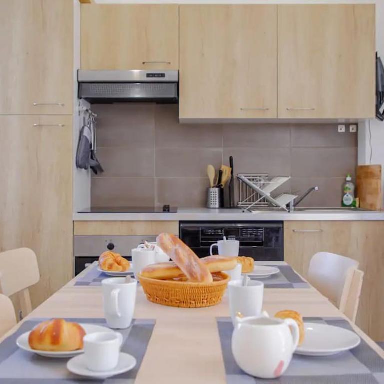Appartement familial, lumineux, calme avec parking - Appartement 2 Chambres - 7