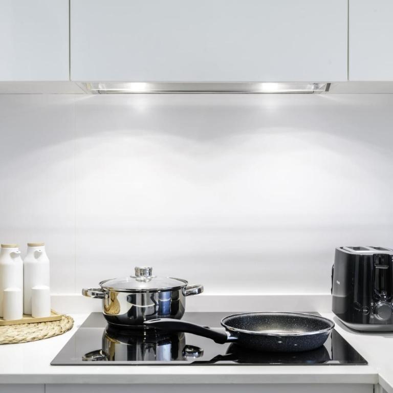 Avenida de San Luis 25, diseño y confort al más puro estilo madrileño - Apartamento - 25