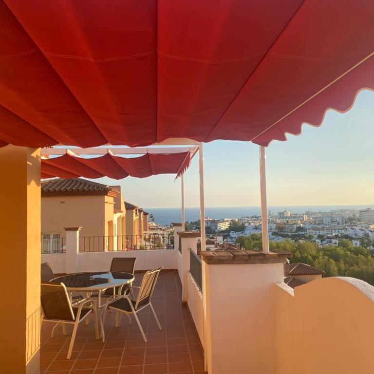 Ático en Nerja con vistas espectaculares - Apartamento de 2 dormitorios - 1