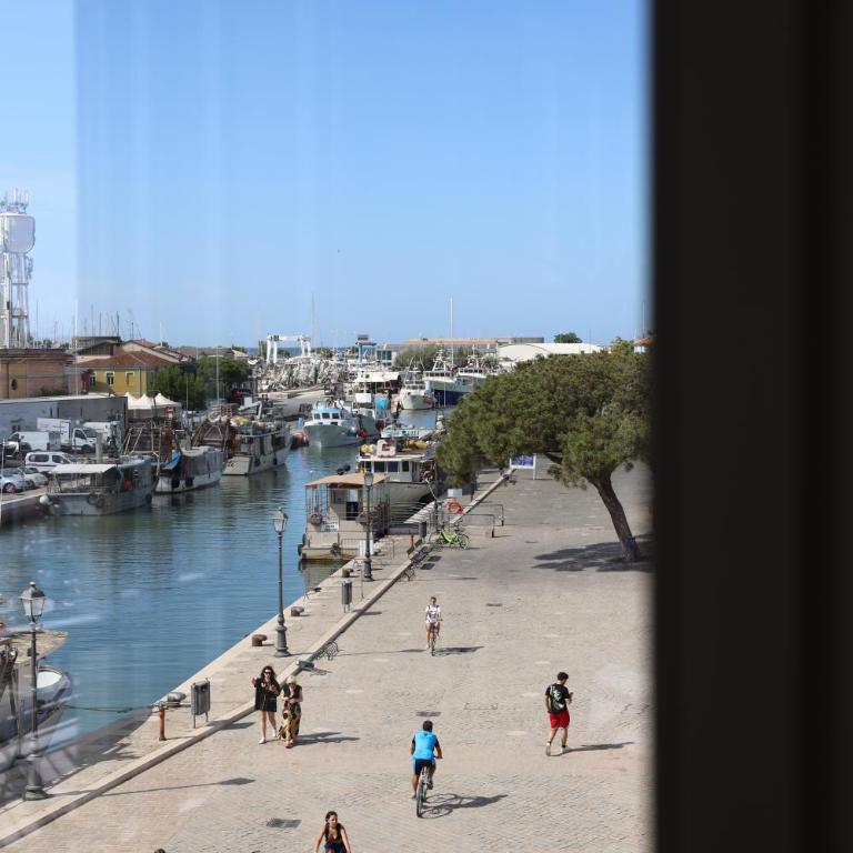 Lullaby - Attico sul Porto Canale di Cesenatico - Appartamento con 2 Camere da Letto - 58