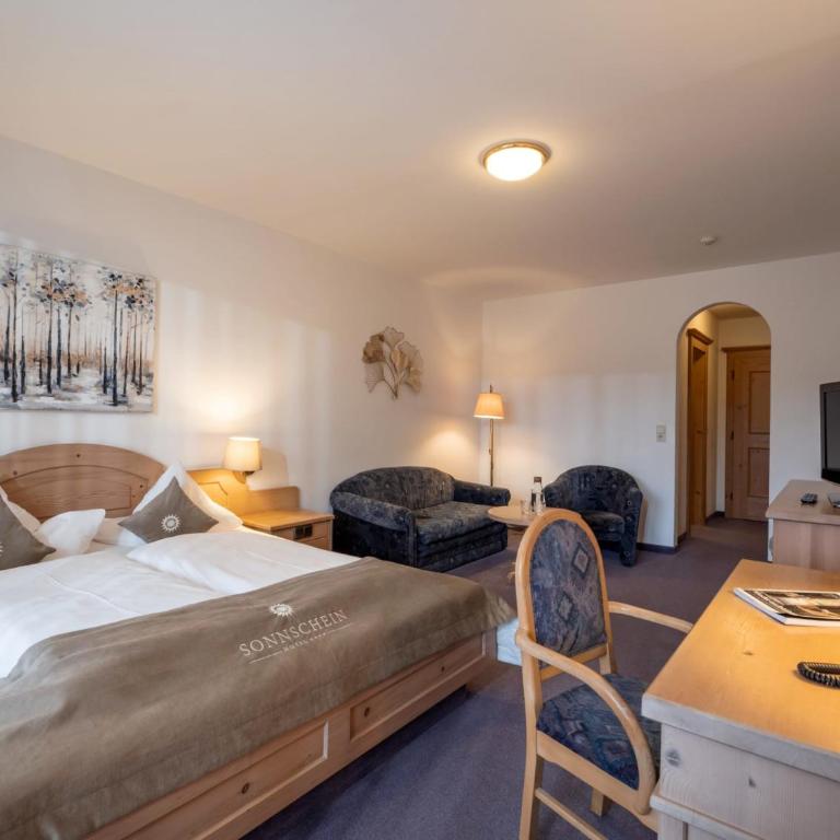 Hotel Sonnschein - Doppelzimmer mit Bergblick - 1