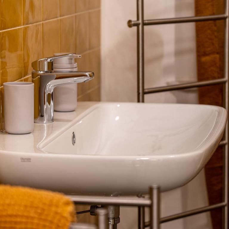 Di là d'Arno, climatizzato a due passi dal centro! - Three-Bedroom Apartment - 14