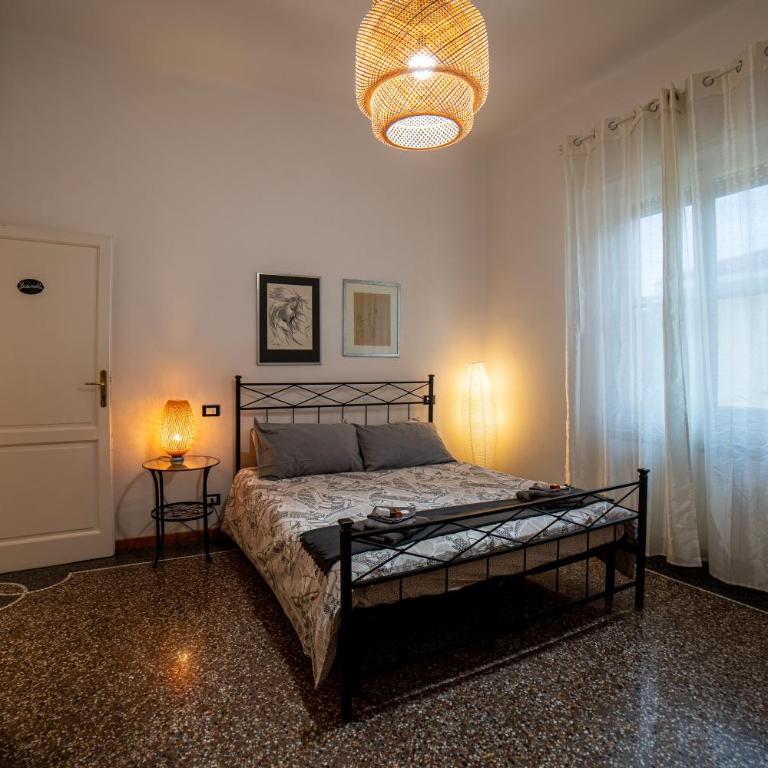 Di là d'Arno, climatizzato a due passi dal centro! - Three-Bedroom Apartment - 15