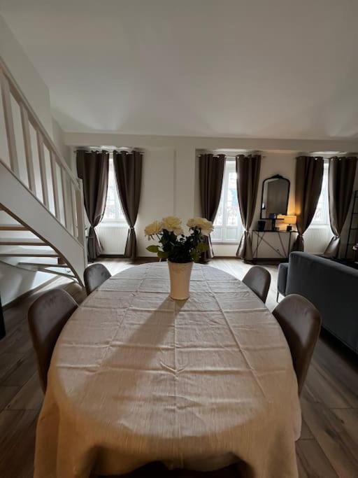 Très beau Duplex 125 m2 hypercentre Lyon 2ème - Apartment mit 3 Schlafzimmern - 9