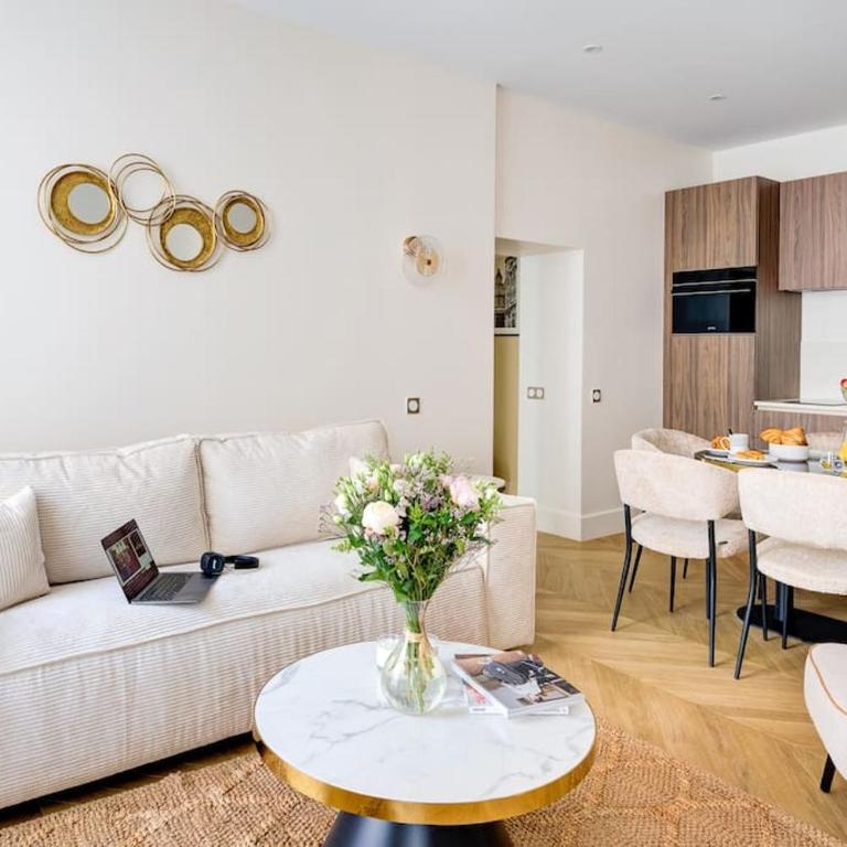 Stunning Family Flat - Grands Boulevards - with AC - Appartement 2 Chambres - 1