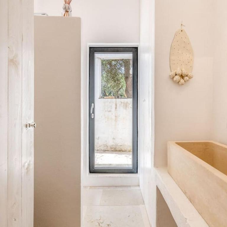 Villa La Selva By Raro Villas - Three-Bedroom Villa - 81