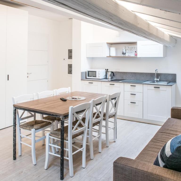 Carrera Home Appartamenti Verona - Bike Hotel - Appartamento - 15