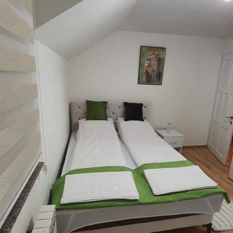 Central View Apartment 2 Sarajevo - Apartman sa 2 Spavaće Sobe - 3