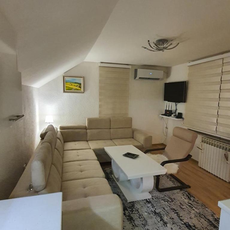 Central View Apartment 2 Sarajevo - Apartman sa 2 Spavaće Sobe - 1