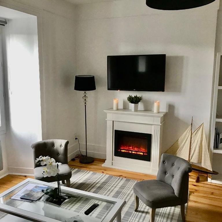 En face de l'hôtel Normandy - Appartement dernier étage, 4 couchages - Appartamento con 1 Camera da Letto - 7