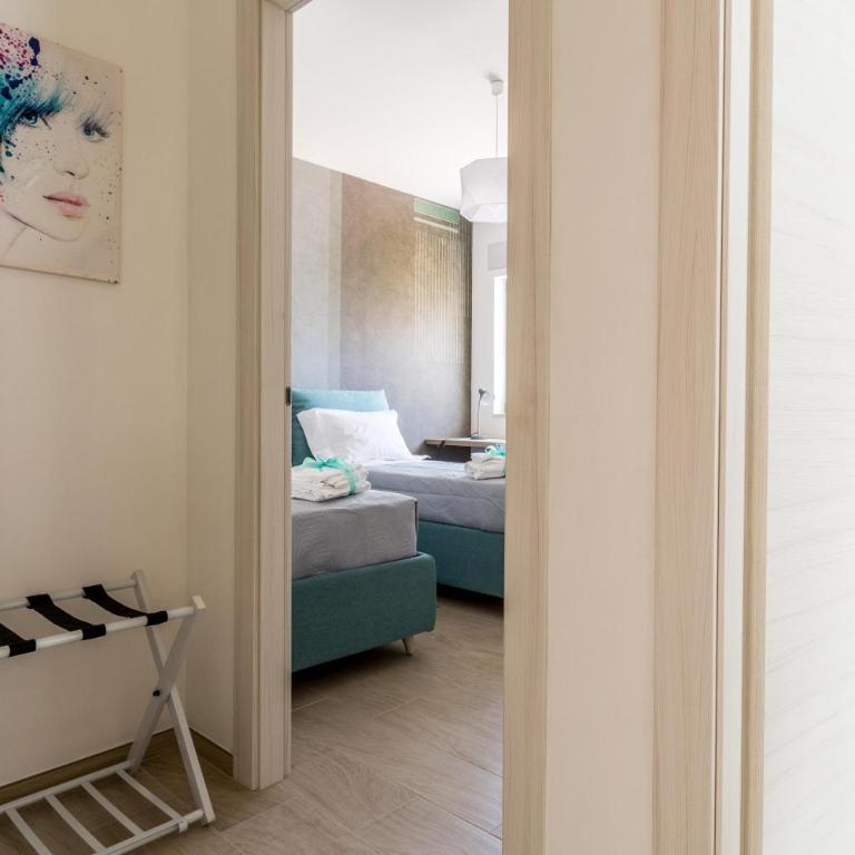 Mary House by BarbarHouse - Two-Bedroom Apartment - 13