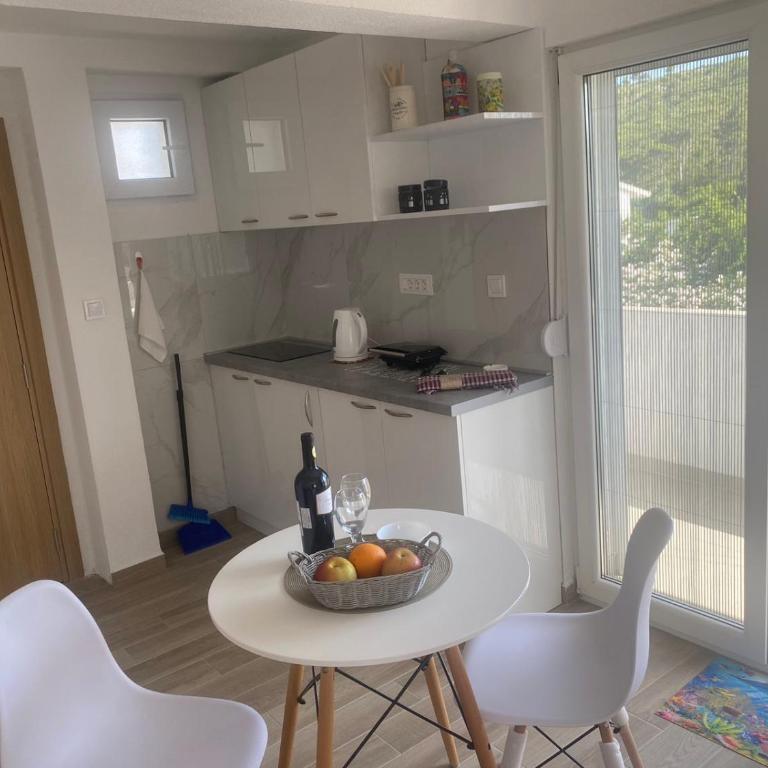 Jeja Apartments - Apartman sa 1 Spavaćom Sobom - 3
