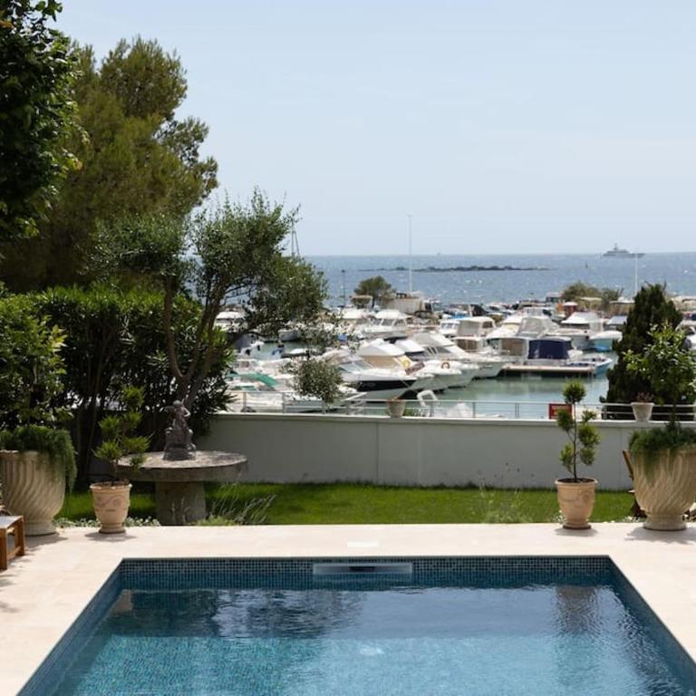 Beach front Villa Cap D'Antibes - Villa - Vue sur Mer - 10