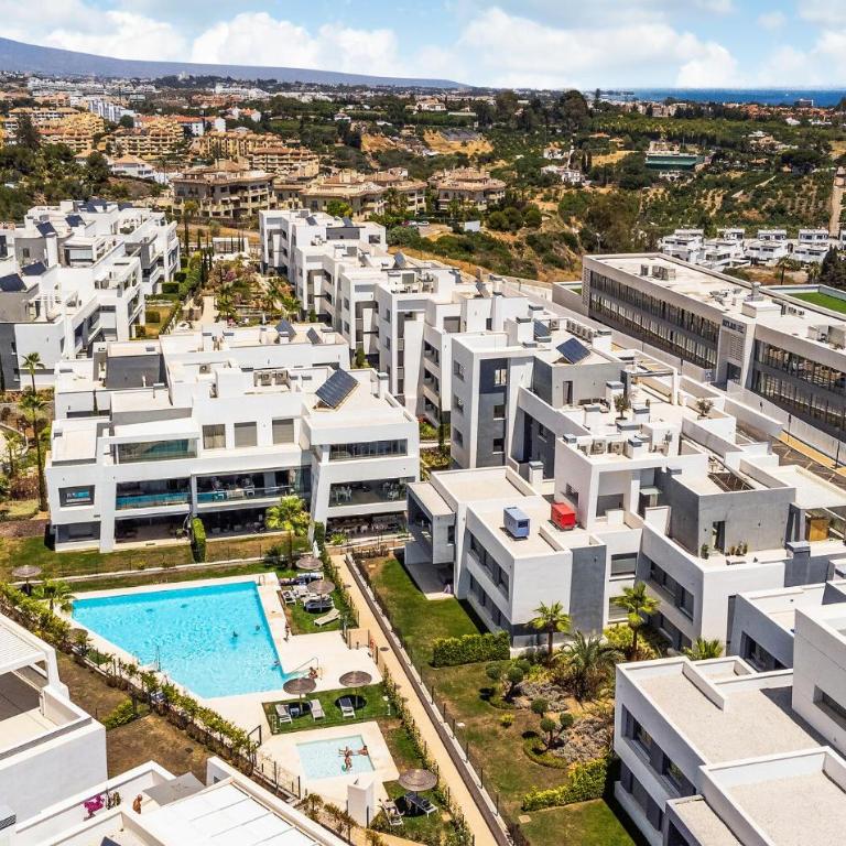 Cozy Apartment In Estepona - Apartamento de 2 dormitorios - 1