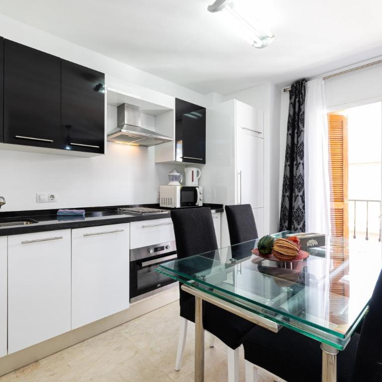 Holidays2Malaga Ancha del Carmen AACC, Lift, WIFI - Apartamento de 1 dormitorio - 13