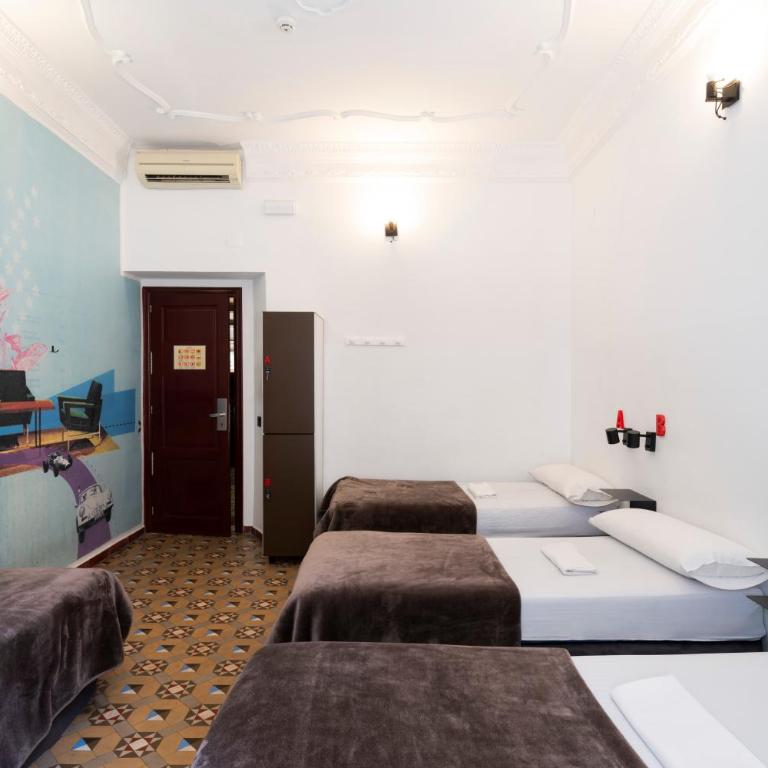 Home Youth Hostel by Feetup Hostels - Single Bed in 4-Bed Mixed Dormitory Room - 6