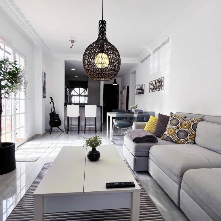 Mshome Oasis Premium en el Mar - Three-Bedroom Apartment - 11