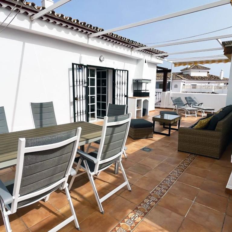 Mshome Oasis Premium en el Mar - Three-Bedroom Apartment - 14