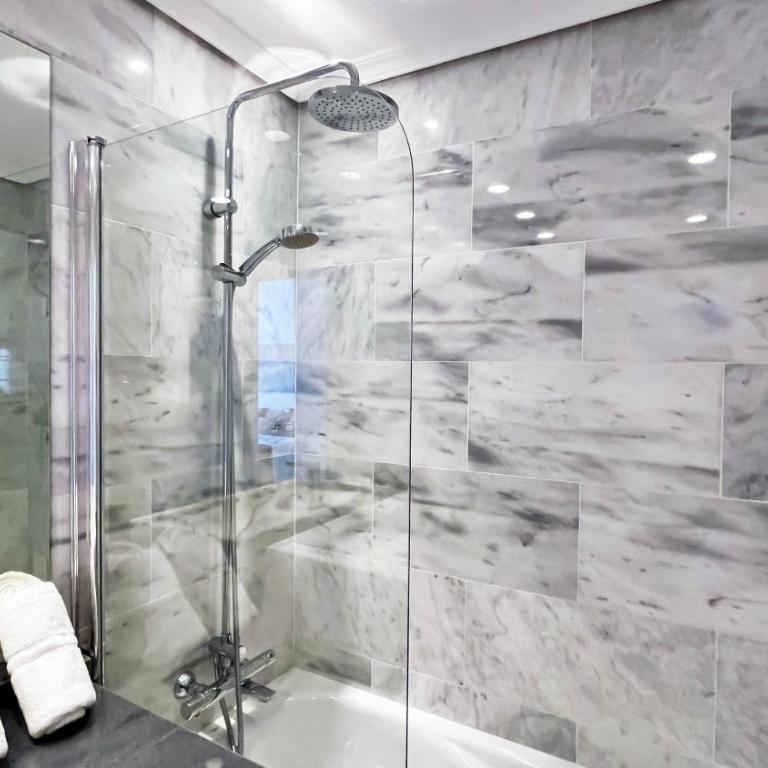 Mshome Oasis Premium en el Mar - Three-Bedroom Apartment - 26