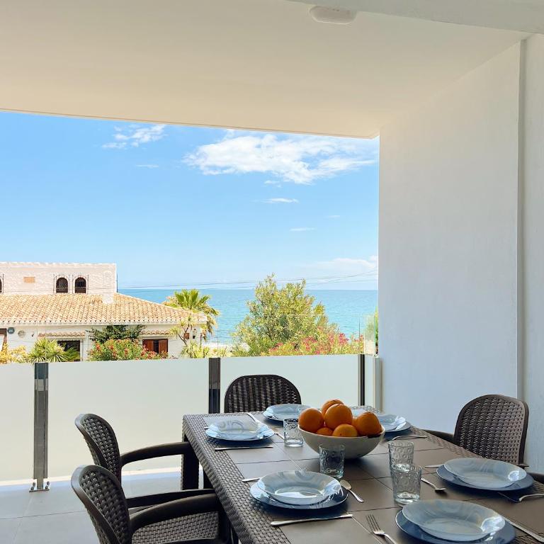Caleta frente al mar - Apartamento de 1 dormitorio - 1