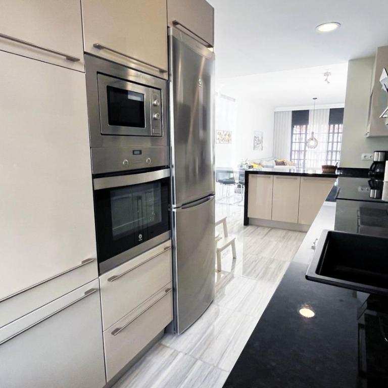 Mshome Oasis Premium en el Mar - Three-Bedroom Apartment - 43