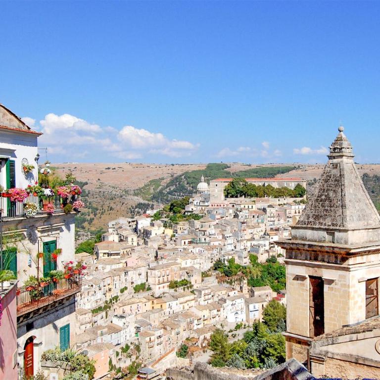2 Bedroom Stunning Apartment In Ragusa - Appartamento con 2 Camere da Letto - 1