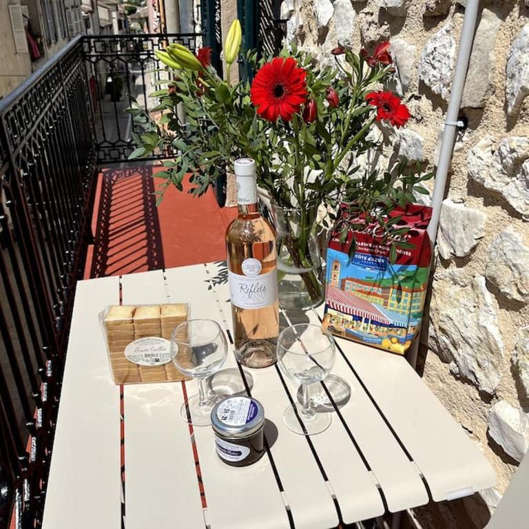 Appartement 56m2 avec balcon en coeur de village - Appartement 1 Chambre avec Balcon - 3
