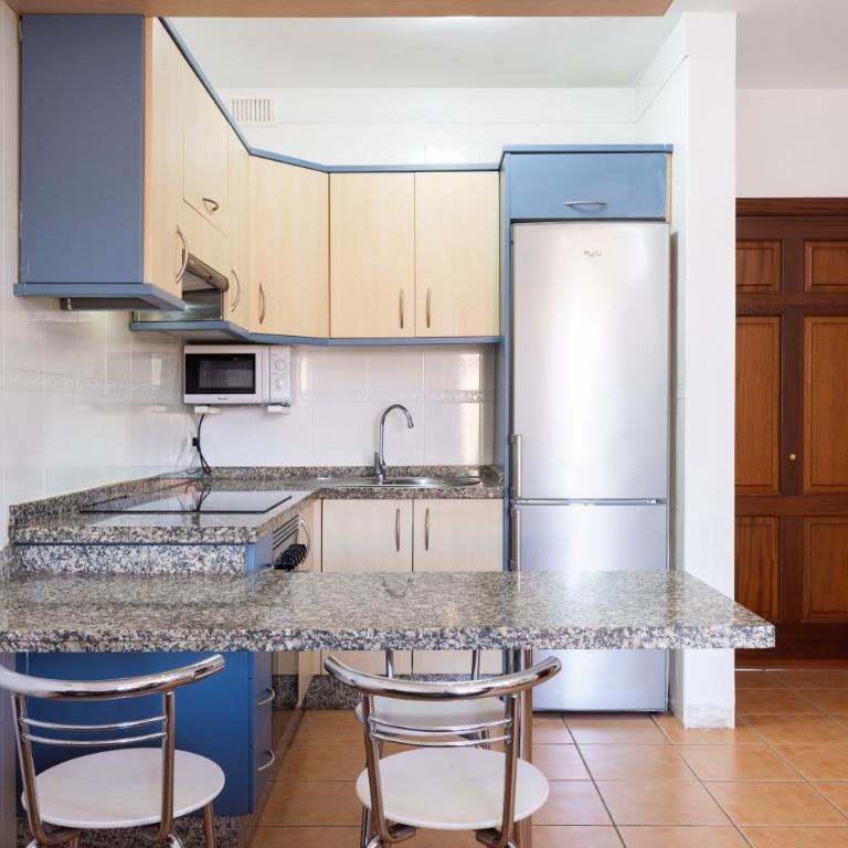 Home2Book Sunny Getaway, El Médano Terrace & Pool - Apartamento de 1 dormitorio - 12