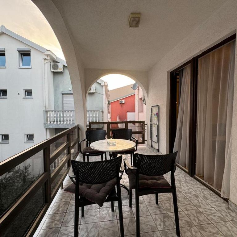 Apartments HMD - Apartman s 1 Spavaćom Sobom i Terasom - 9