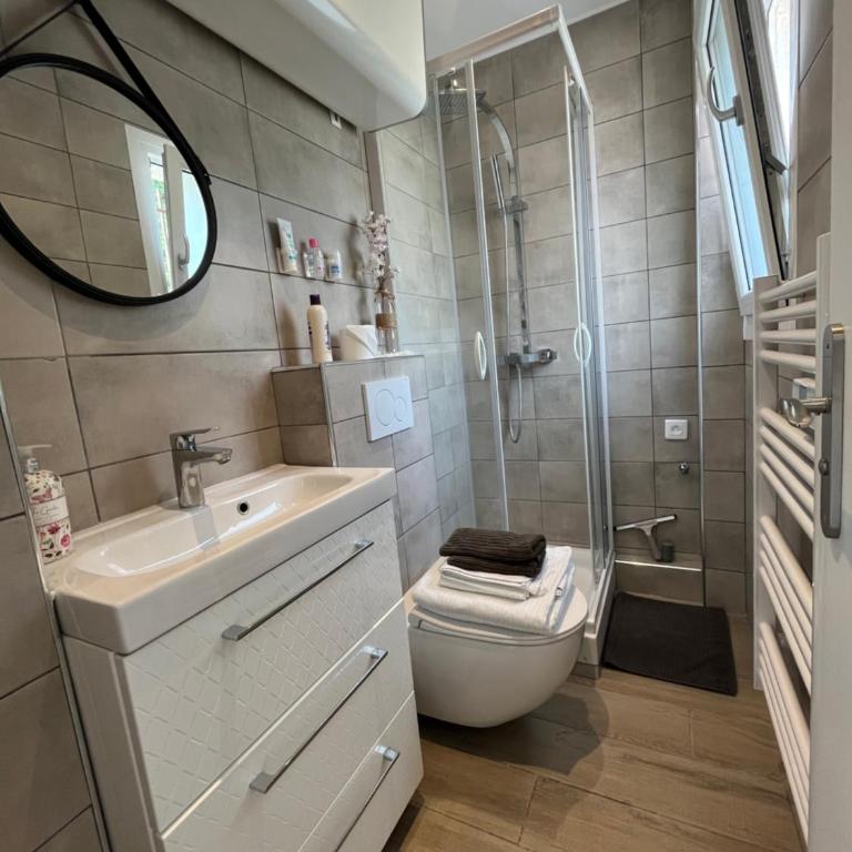Studio Juan les Pins balcon 10min plage - Appartement 1 Chambre - 8