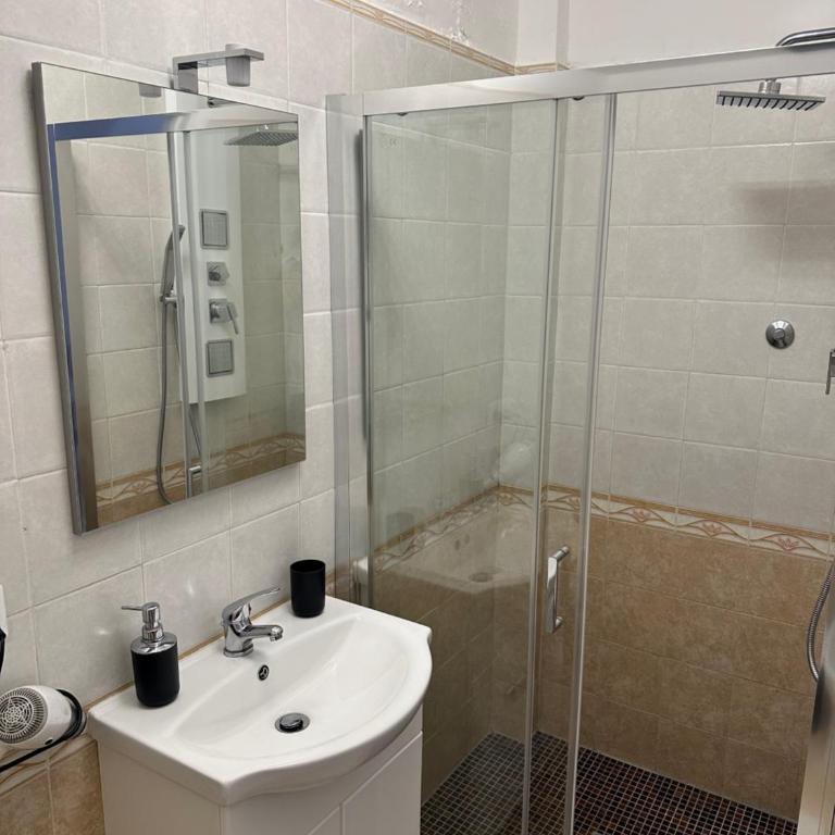 BonaHouse - Appartamento con 1 Camera da Letto - 12