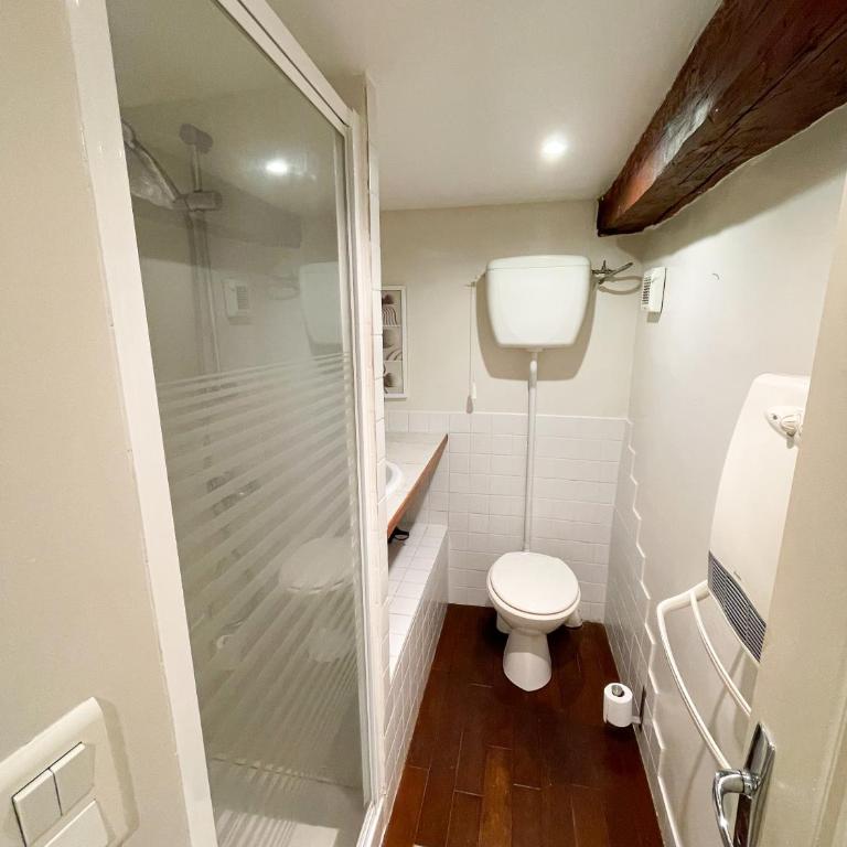 Charmant appartement atypique au coeur du Vieux-Nice - Appartement 1 Chambre - 10