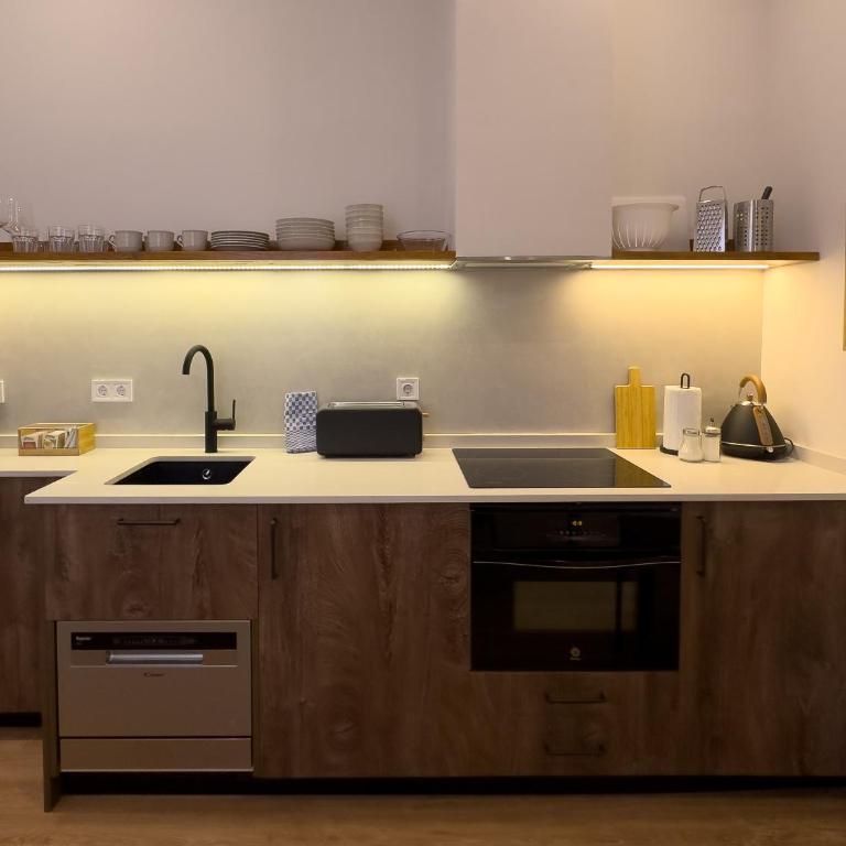 Gran Central Suites - Habitación Cuádruple Estándar - 6