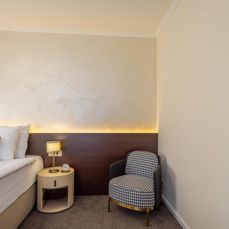 Nobel West Hotel - Superior Dvokrevetna Soba sa Bračnim Krevetom - 4