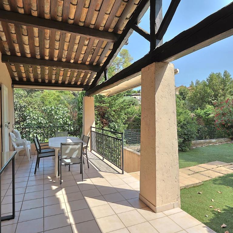 Villa climatisée de 195 m2 avec piscine privée - Maison 5 Chambres - 5