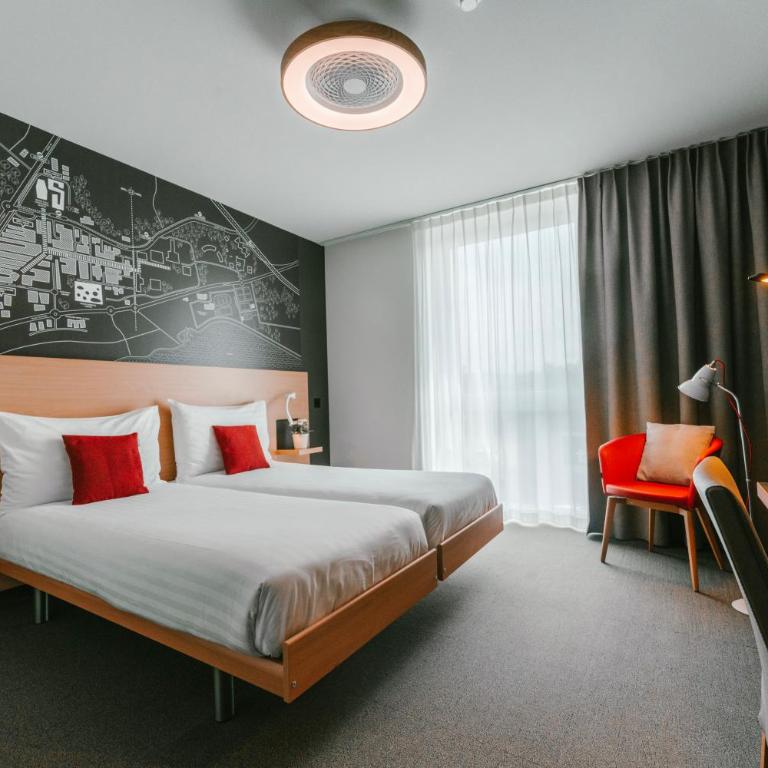 SwissTech Hotel - Chambre Double ou Lits Jumeaux - Vue sur Jardin - 3