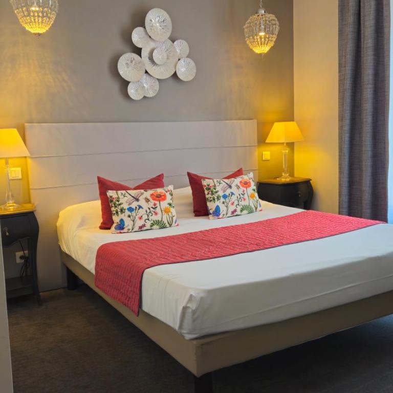 Brit Hotel Acacias - Chambre Double Club avec Terrasse (19 m²) - 2