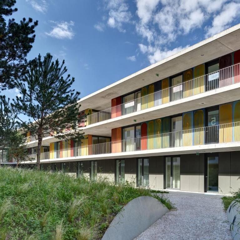 SwissTech Hotel - Chambre Simple - Vue sur Jardin - 4